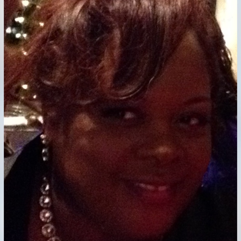 Me myself An I Come please an check out my closet!